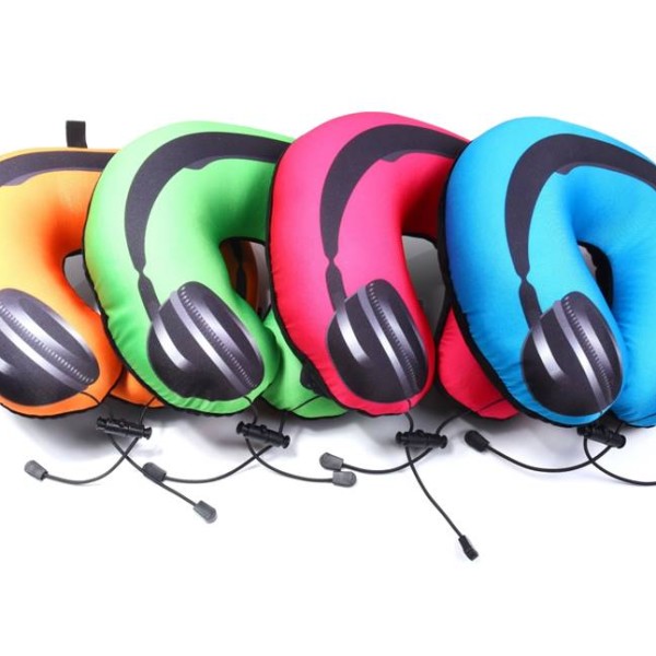 כרית לצוואר בעיצוב אוזניות